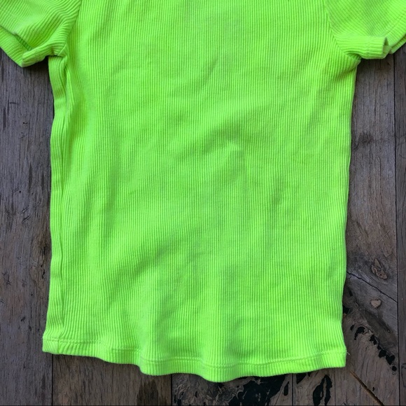 TNA aritzia ribbed cropped t shirt baby tee style - Picture 4 of 5